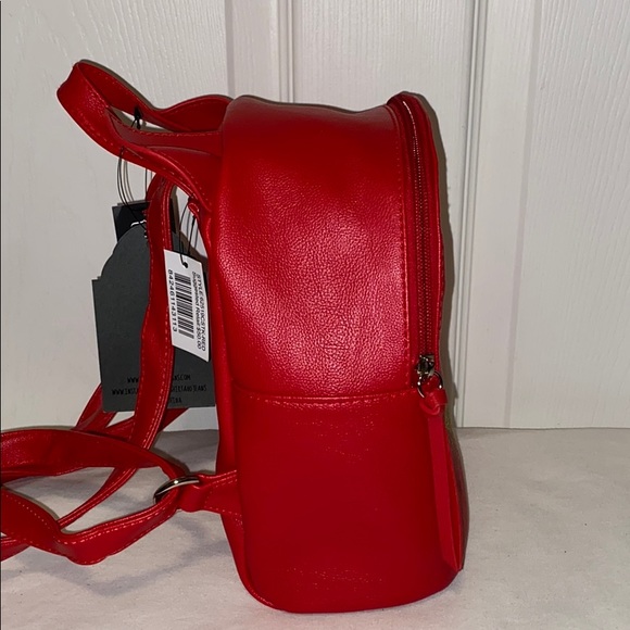 🎒 Red Vegan Leather Mini Backpack 🎒 - Picture 4 of 6